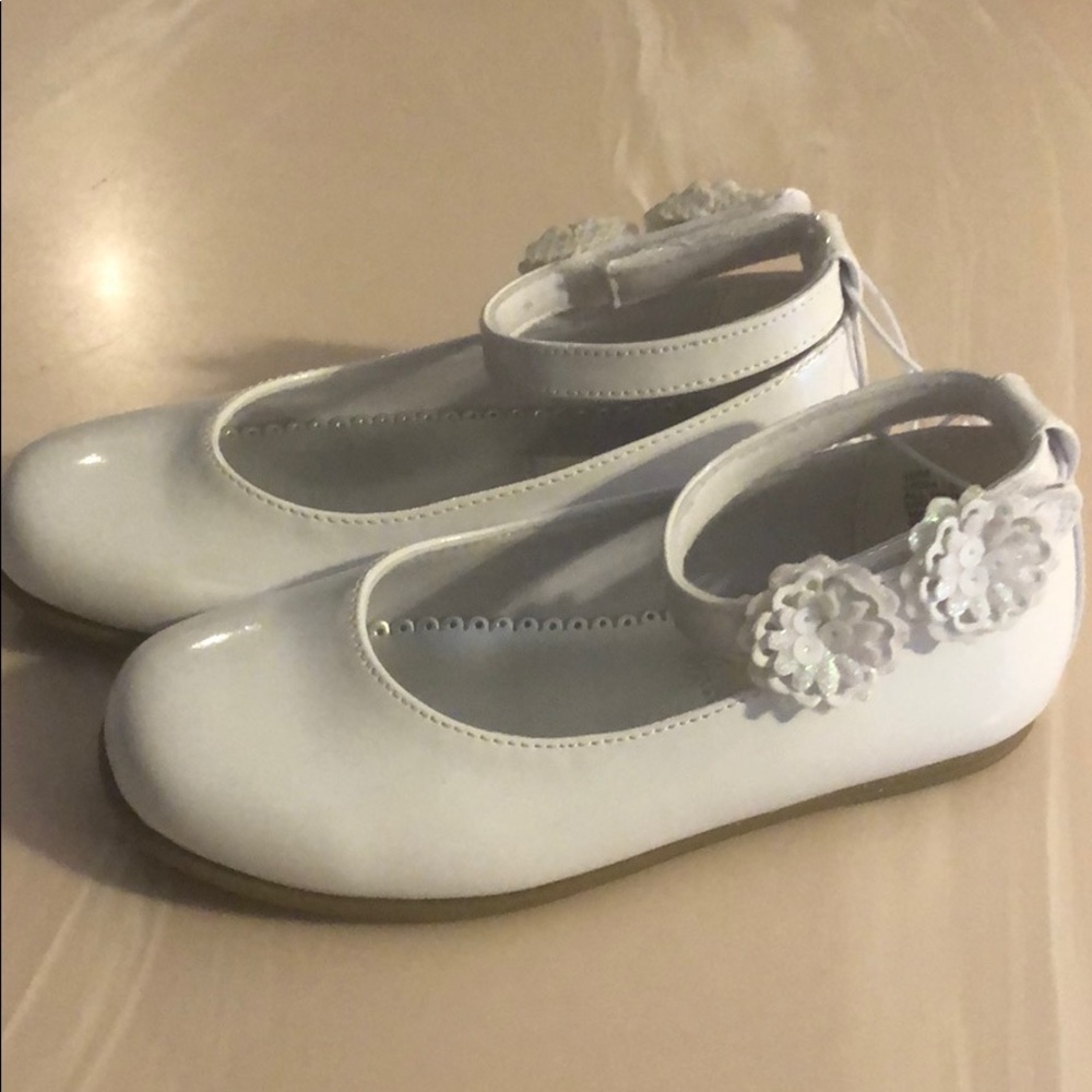 White Floral shoes